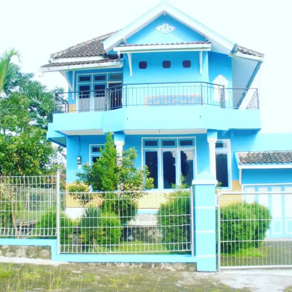 DISEWAKAN VILLA PACET BEST VIEW GUNUNG UNTUK LIBURAN DAN THN BARU