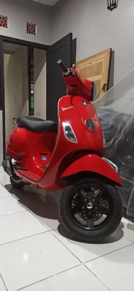 Vespa LX 125 tahun 2011
