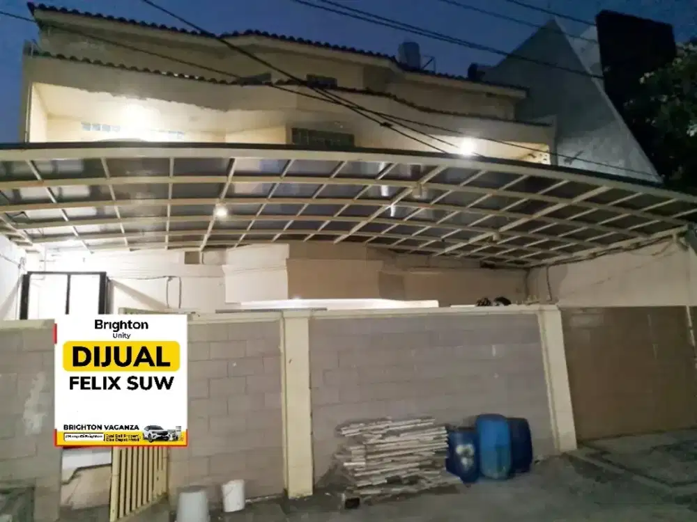 Jual Rumah Kos 4 lt  Bhaskara Utara