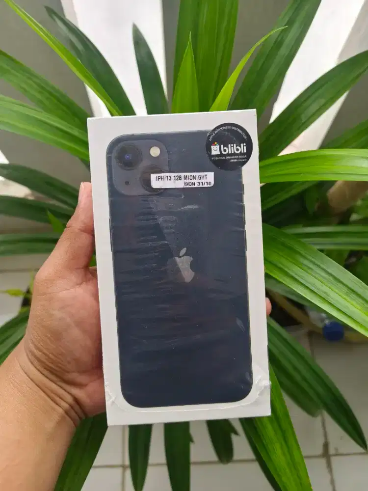 Iphone 13 New Segel Blibli