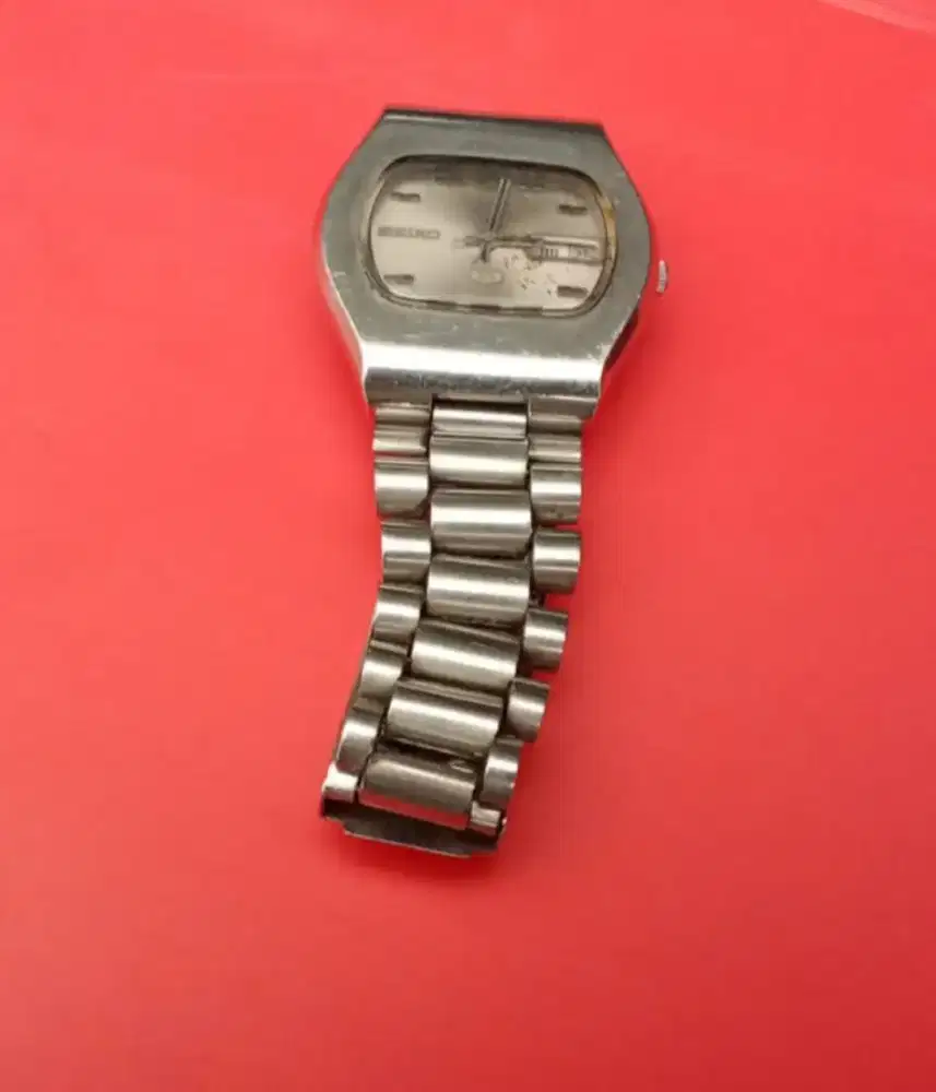 Jual jam tangan Seiko 5 Automatic , antik , full ori keluaran thn 1974