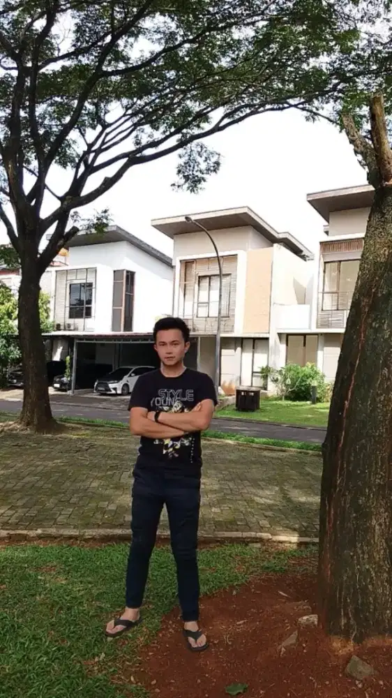 Finding a job to advance the company