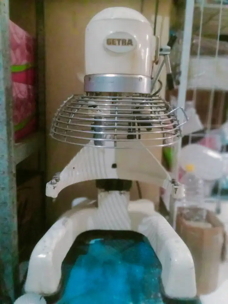 mixer planetary getra 20 liter