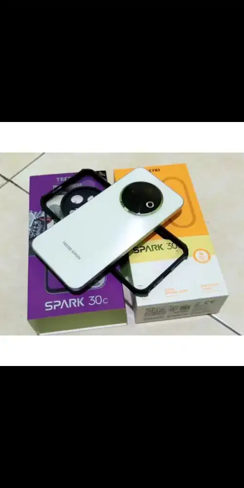 Hp tecno 30c memori 8/256 kumplit mulus orian