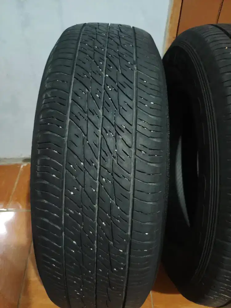 Ban Dunlop  Grantrex ST2P 215/65 R16