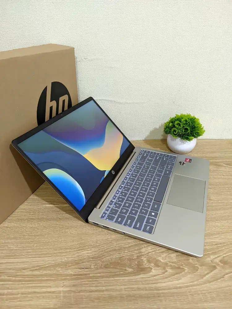 LAPTOP NEW HP 14-EM0019AU AMD RYZEN 5-7530U RAM 8GB SSD 512GB GARANSI