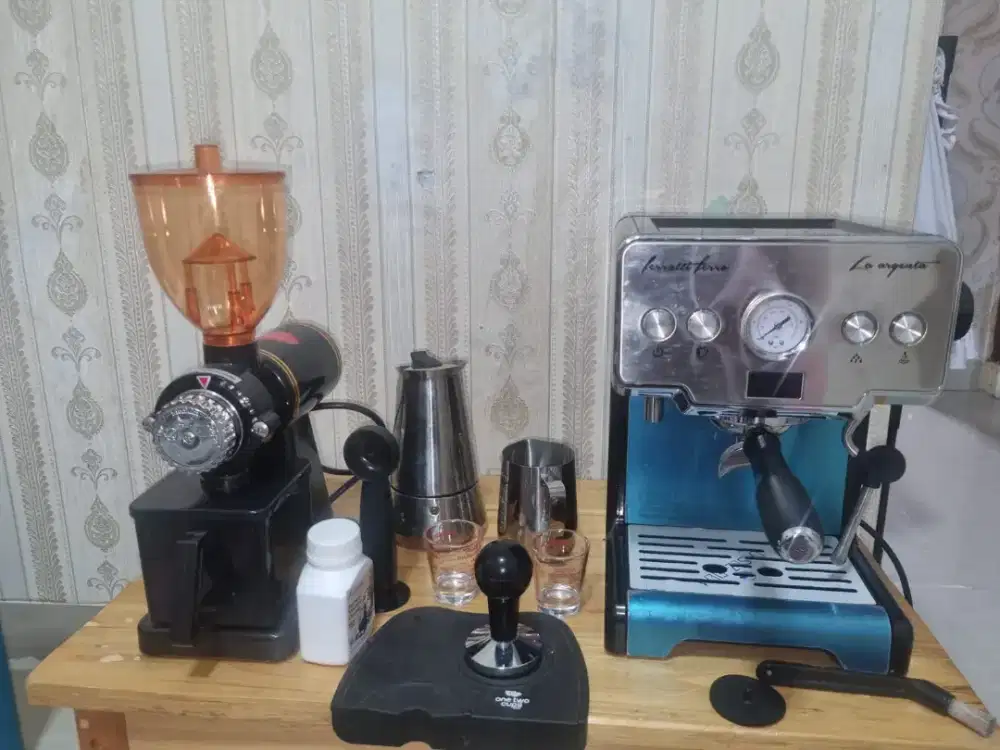 Mesin Kopi Rumahan Ferratti Ferro