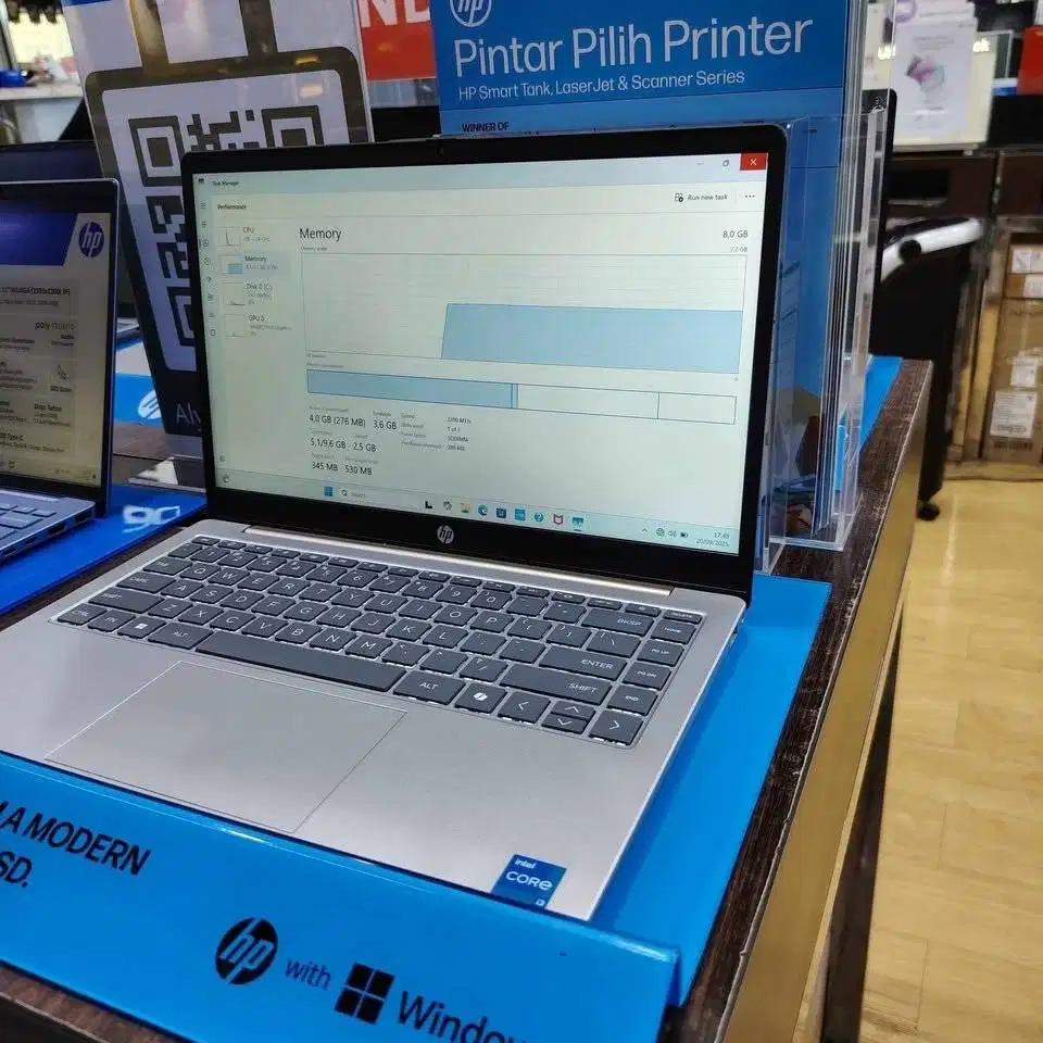 HP 14 EP0321TU Intel Core i3-1315U 4GB/8GB SSD 512GB