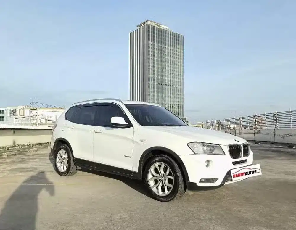 BMW X3 Xline Panoramik Bensin Tahun 2013 Automatic Putih Metalik