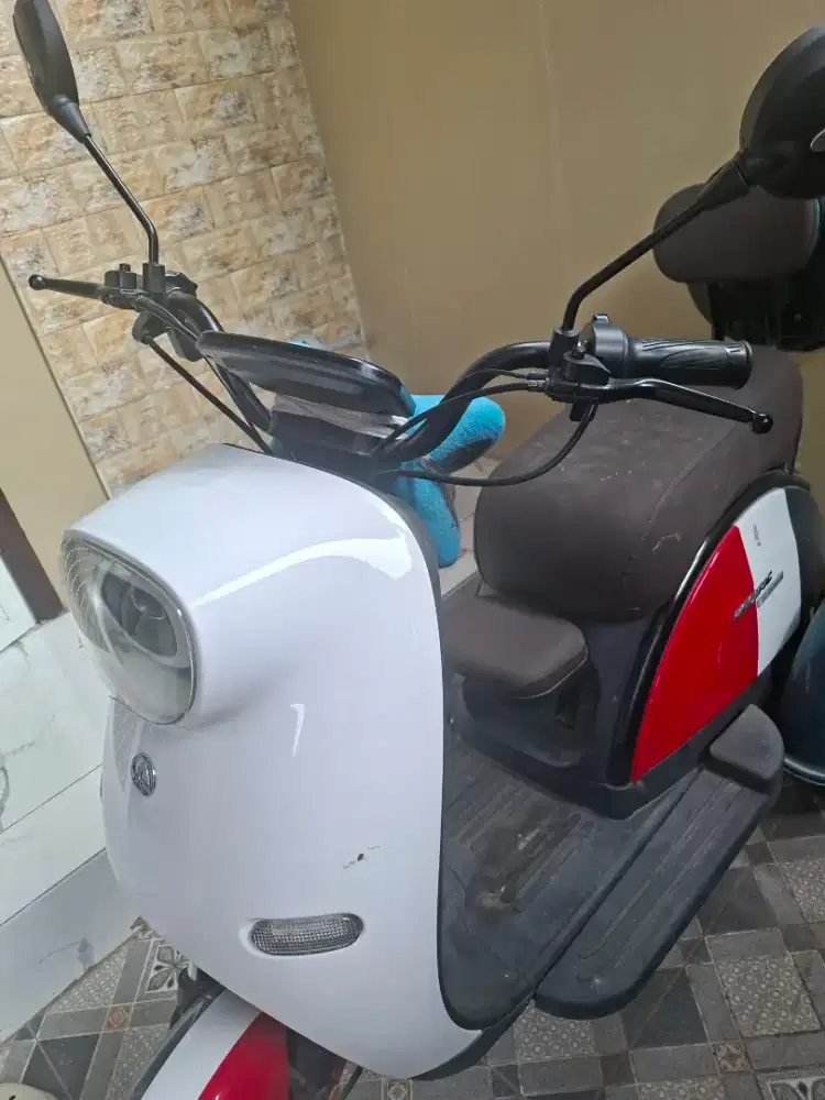 Speda listrik roda 3