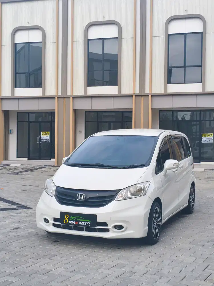 Honda Freed SD Matic AT 2013