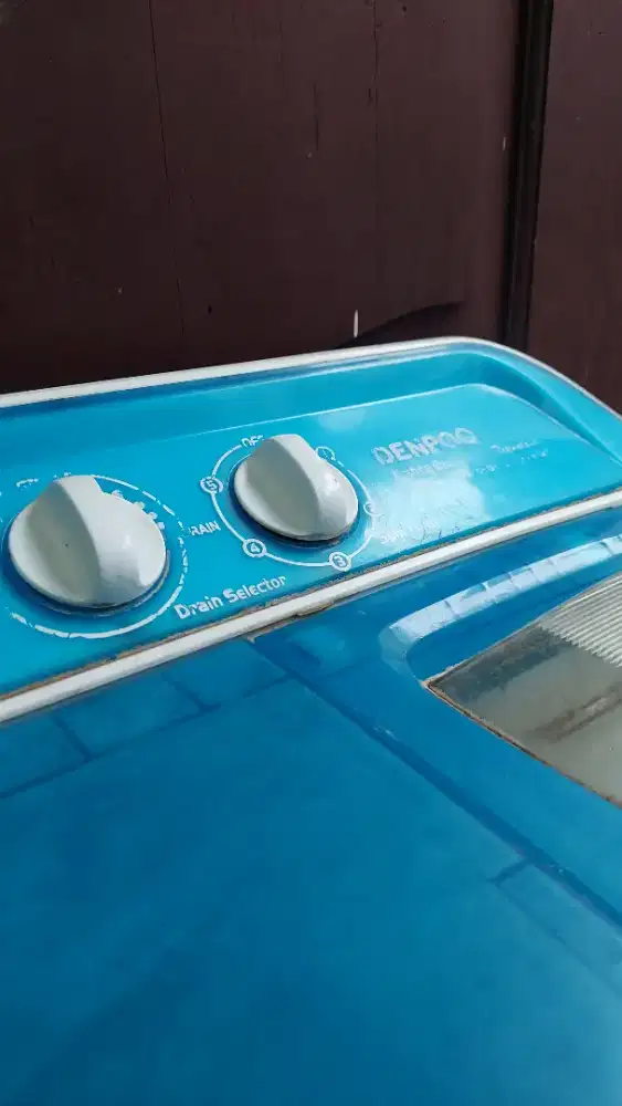 Mesin cuci 2 tabung DENPO minus
