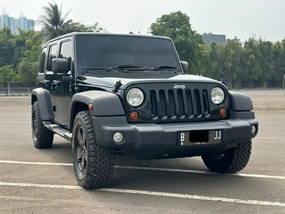 JEEP WRANGLER 3.8L BENSIN AT 2011