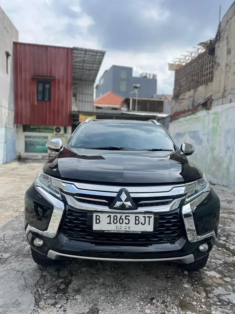 CASH!!Mitsubishi Pajero dakar 2018