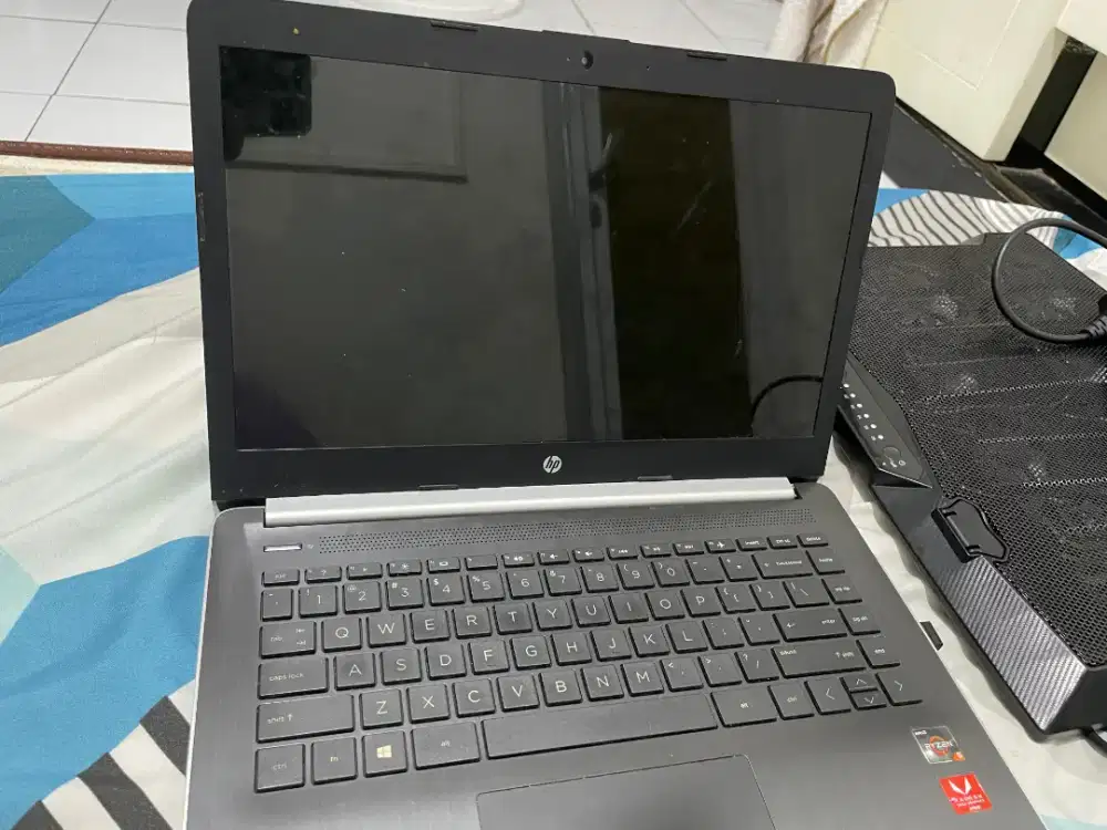 Laptop HP 14 cm00078au
