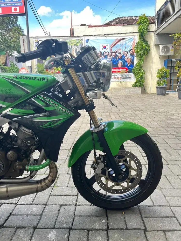 Ninja r 1997 superkip body 2010