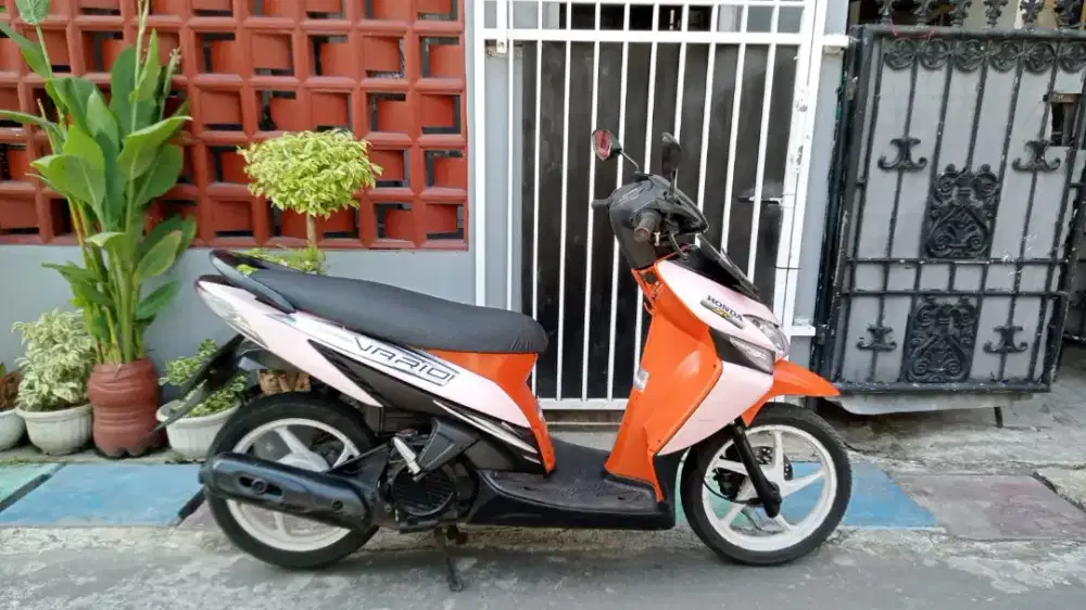 vario cw 2010 mulus bagus pajak panjang mesin sehat