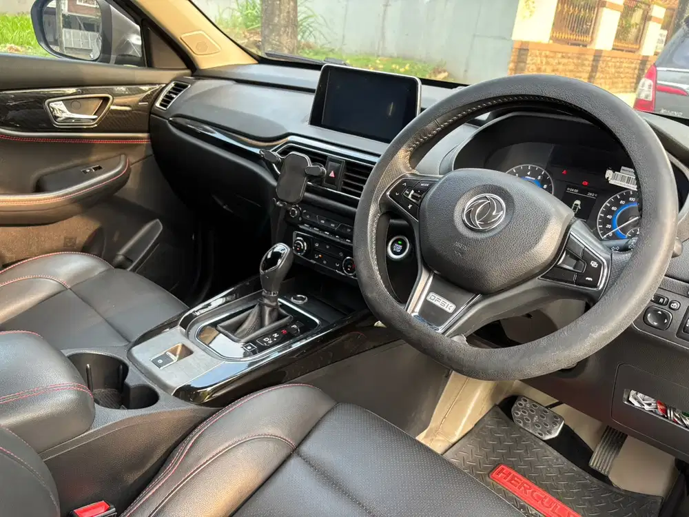 DFSK Glory 560 2019 Bensin