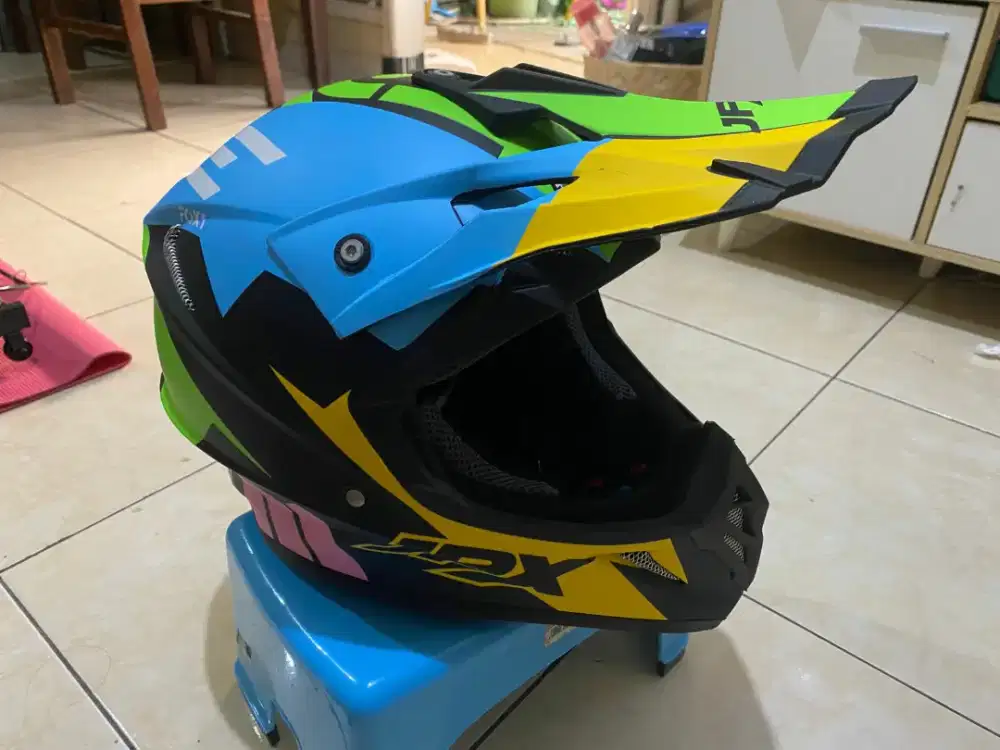 Helm JPX X19 New Condition
