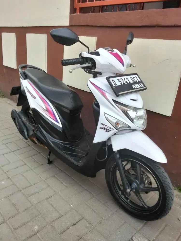 Honda beat pop 2015