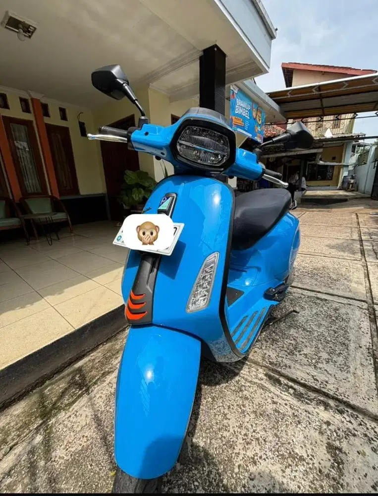 Vespa sprint s 150
