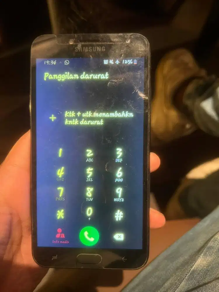 Samsung J4 minus Lupa pola/sandi