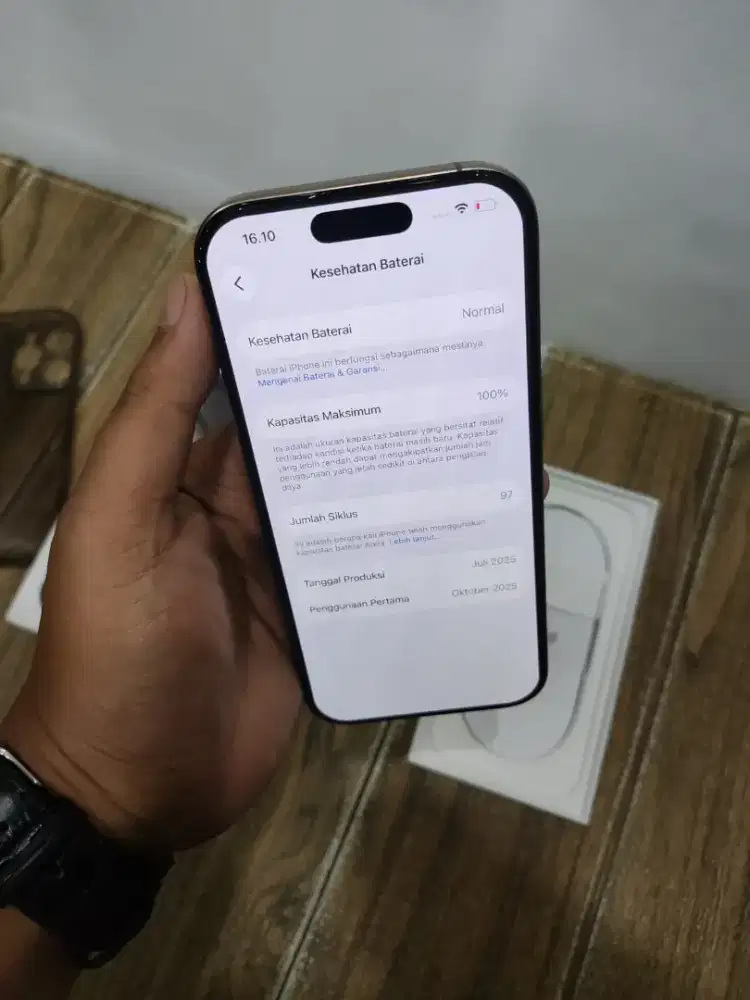 Apple iPhone 16 pro 128GB Second