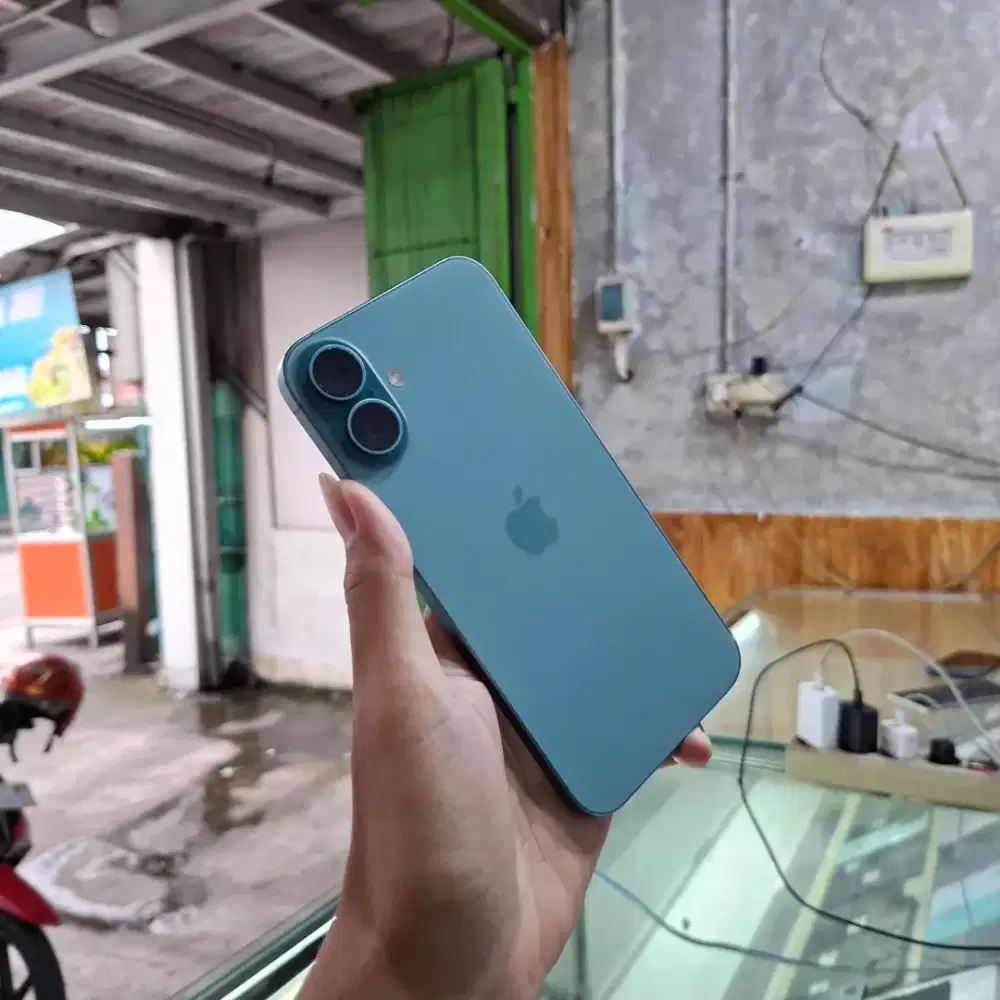 iPhone 16 Plus 128Gb iBox Second Fullset Bergaransi