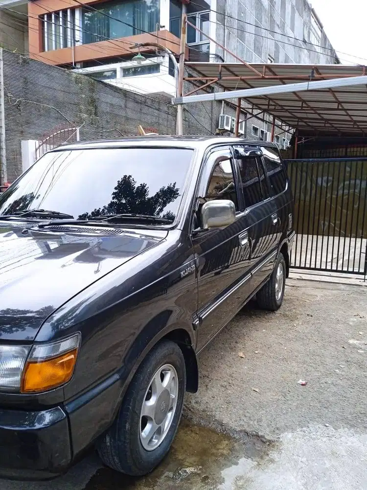 Kijang Kapsul LGX 1999 (Karburator)