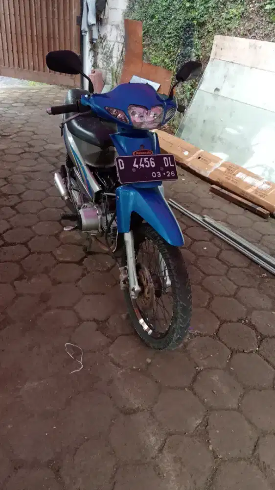 Blitz Joy 2004 pajak isi