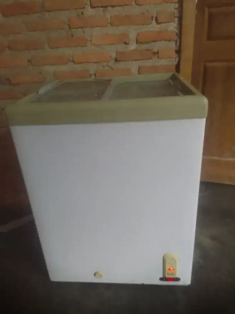 Frezer gea 100 liter
