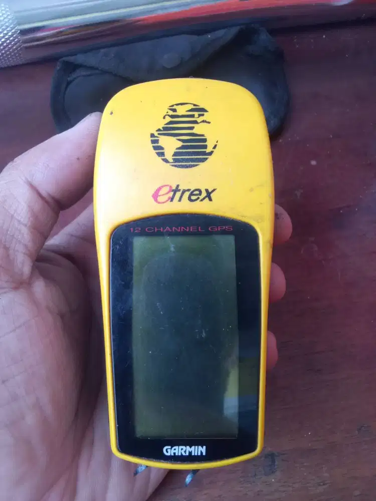 Gps Garmin Etrex 12 Channel RUSAK MATI TOTAL