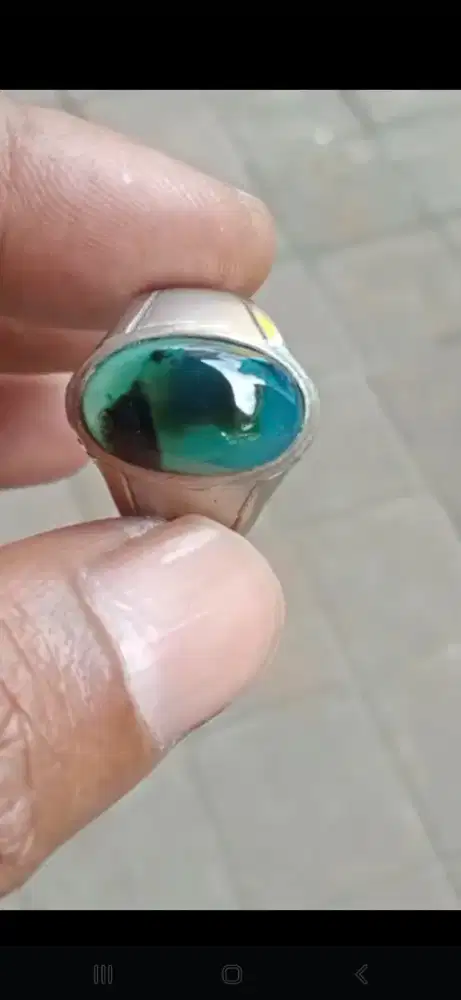 Cincin Bacan coklat kristal