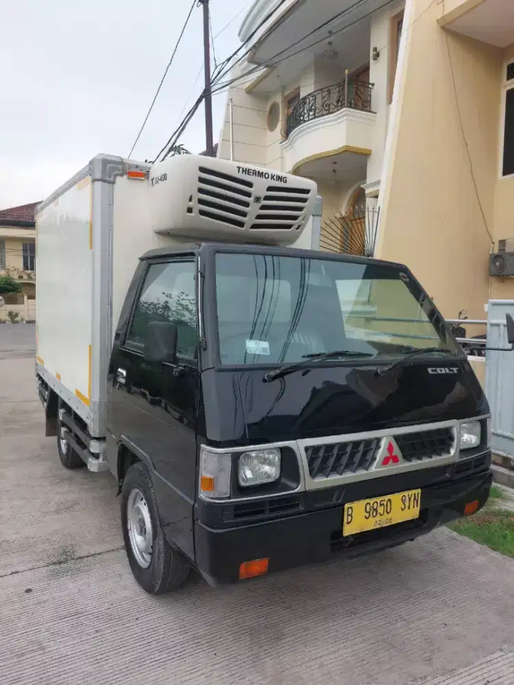 Freezer box ThermoKing L300 diesel 2016 istimewa siap kerja kluar kota