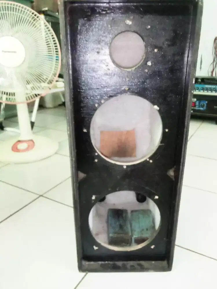 Satu set bok speaker 6inch 5 inch dan Twitter