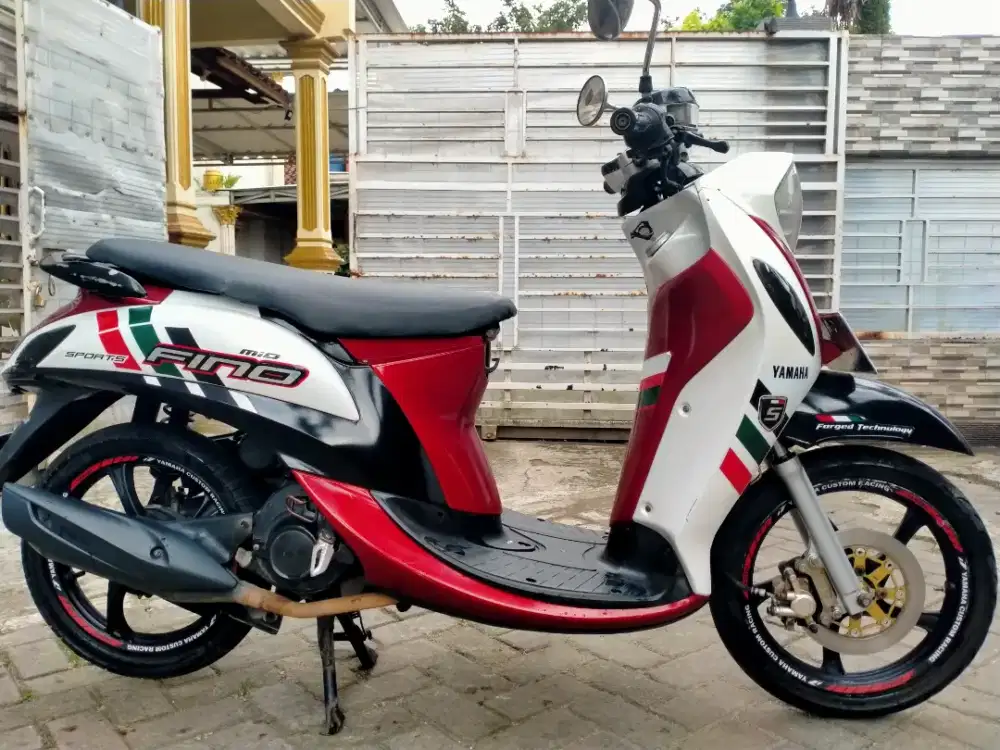 Yamaha Fino injeksi lengkap motor sehat keterangan detail dibawah