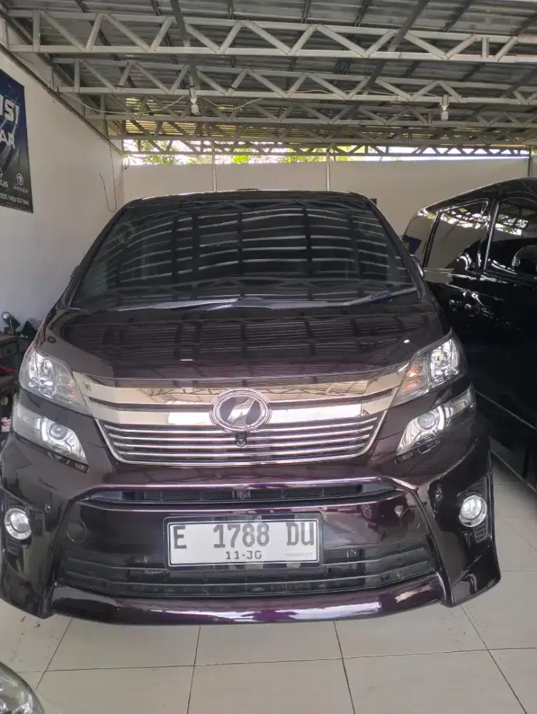Vellfire zg premium sound