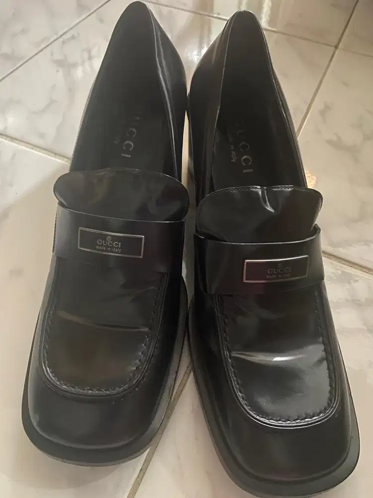 Sepatu Gucci Authentic