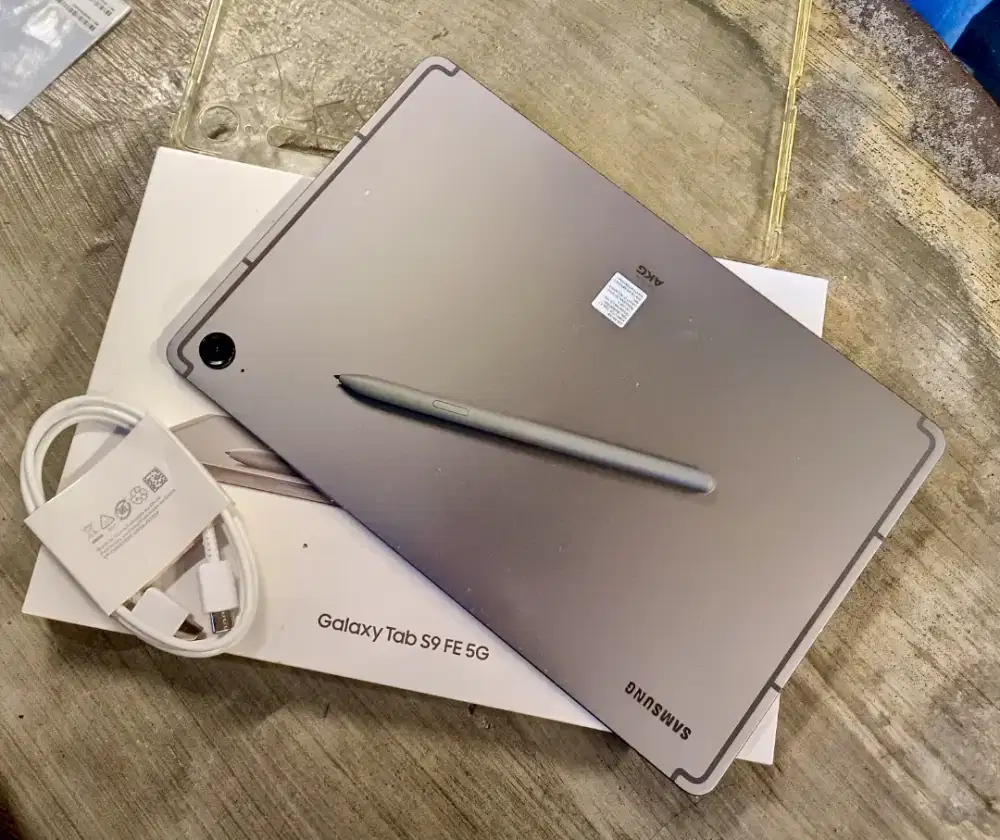 Tab Samsung S9 FE 5G (6/128) Fullset Original Minus Lecet Pemakaian