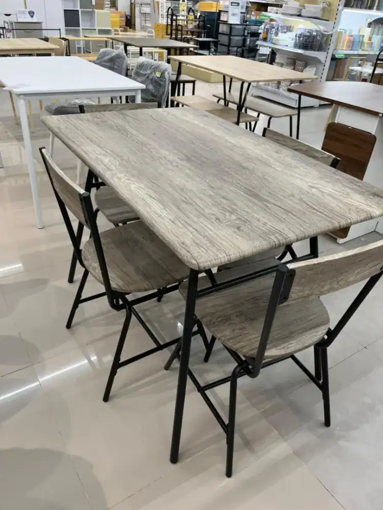 Promo Spesial Set Meja Makan