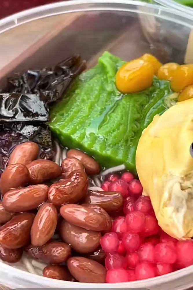 DICARI KARYAWAN UNTUK JUALAN ES CAMPUR (HARUS PUNYA MOTOR)