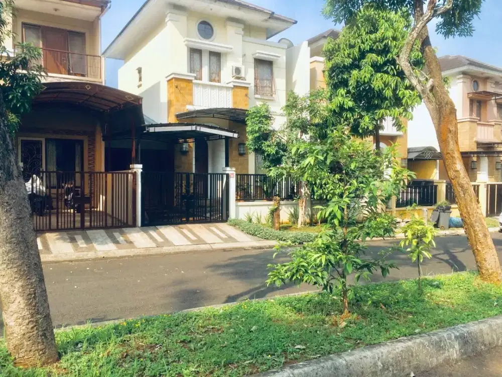 Dijual Rumah Murah 2 Lantai di Grand wisata