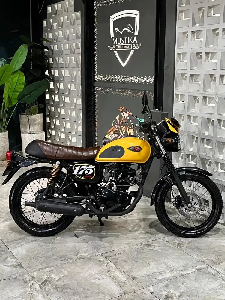 Stok Terbatas!! Kawasaki W175 Cafe th 2019 - Ayu Mustika