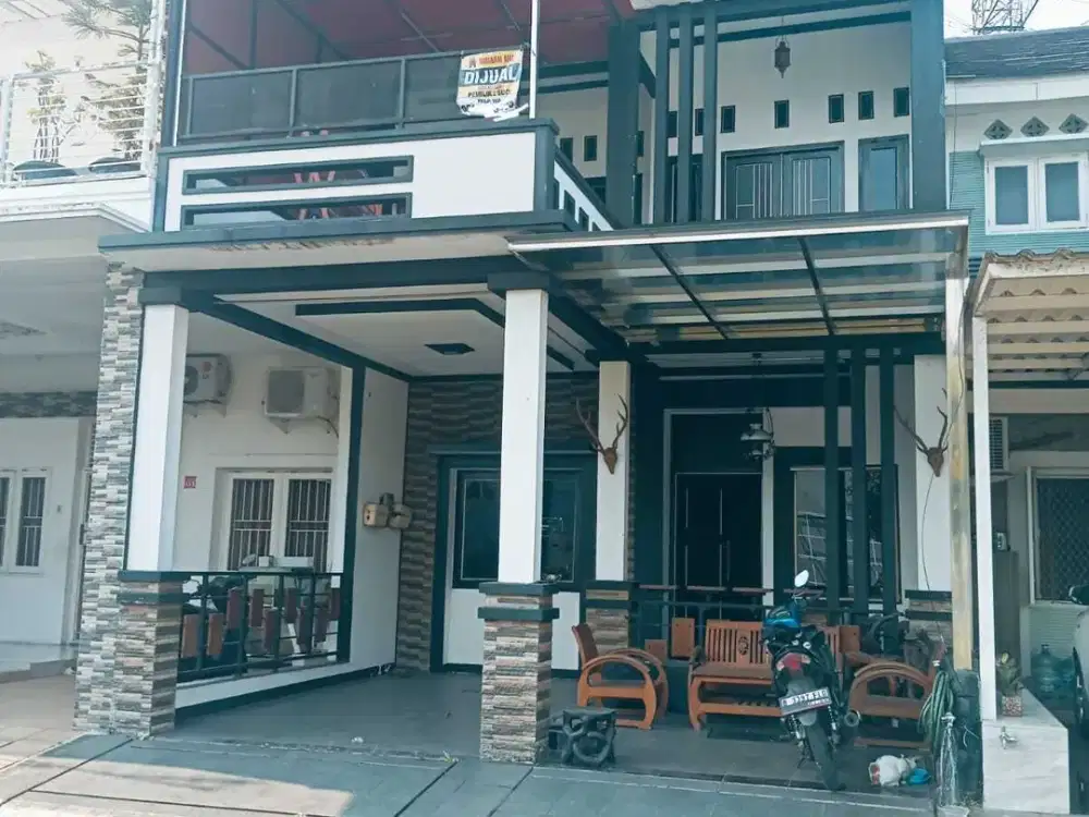Dijual Rumah 2 Lantai Murah di Grand Wisata