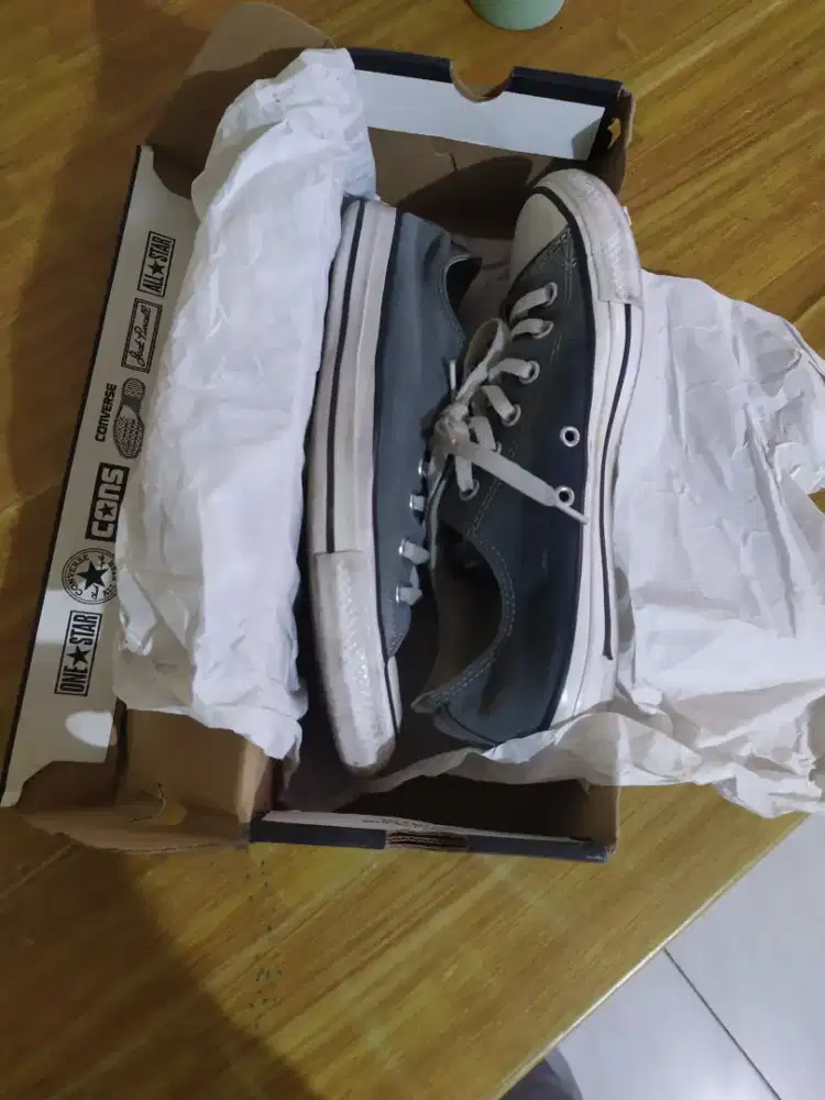 sepatu converse original lengkap box