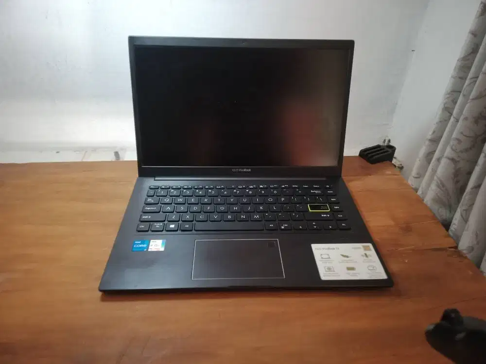 Asus vivobook x421eay i5 Gen 11 RAM8 SSD512