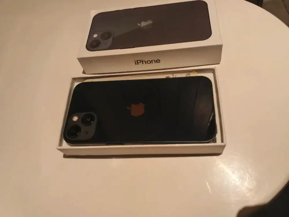 Iphone 13 128gb pesona apple hitam