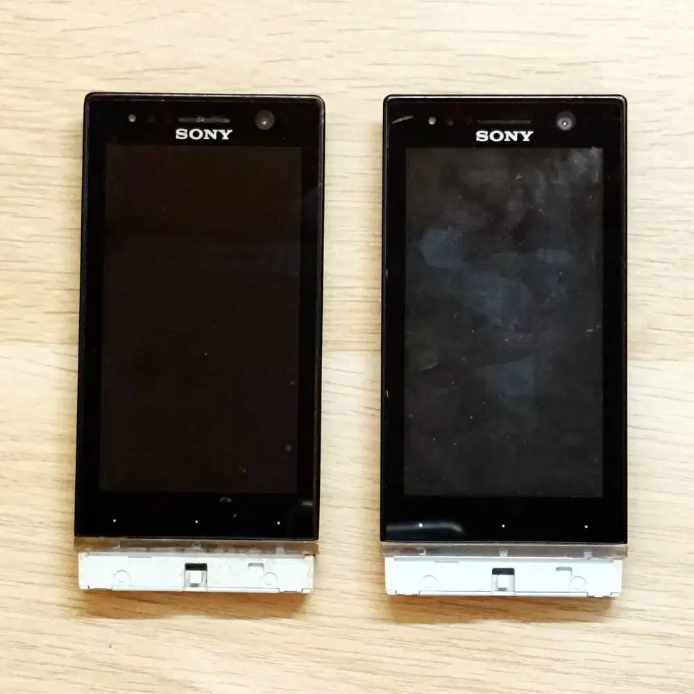 Sony Xperia U ST25i Bahan 2 Unit