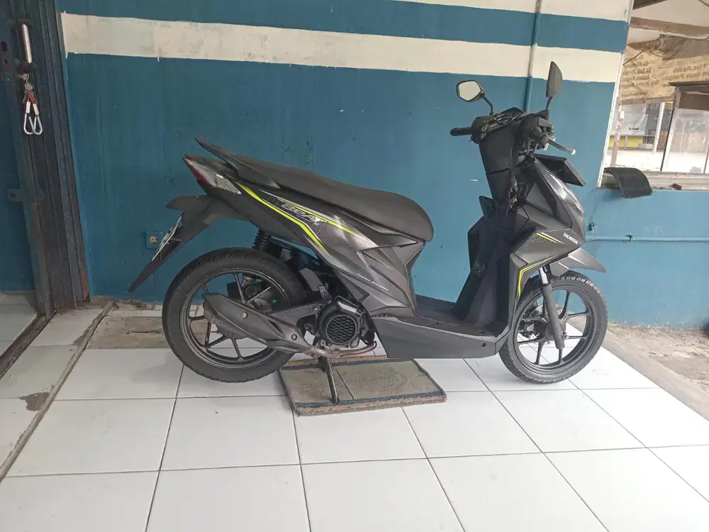 dijual honda beat deluxe 2020 siap pakai
