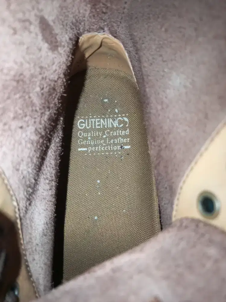 Di jual cepat sepatu boot guteninc